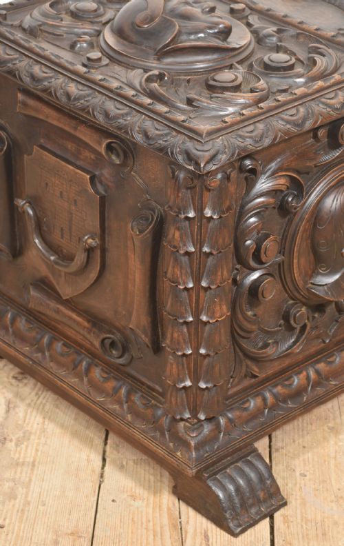 CARVED WALNUT COFFER WITH FIGURAL MEDALLIONS - ADDITIONAL PHOTO 7