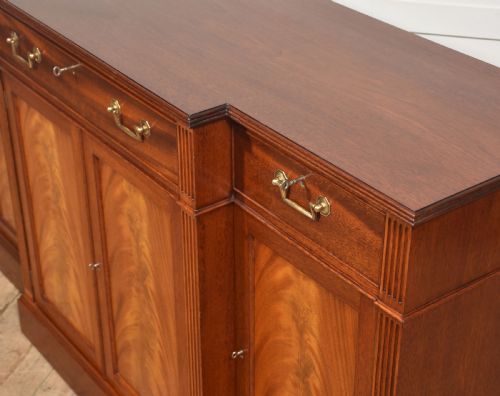 FLAME MAHOGANY BREAKFRONT SIDEBOARD - ADDITIONAL PHOTO 7