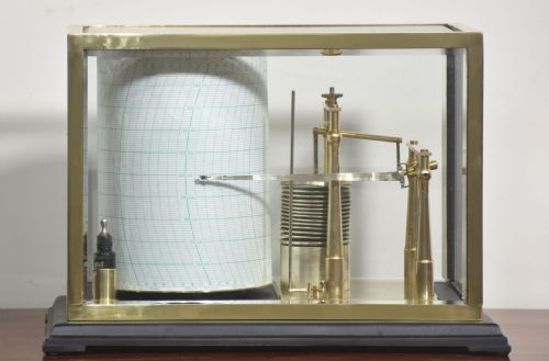 FINE QUALITY SHORT MASON BRASS CASED BAROGRAPH