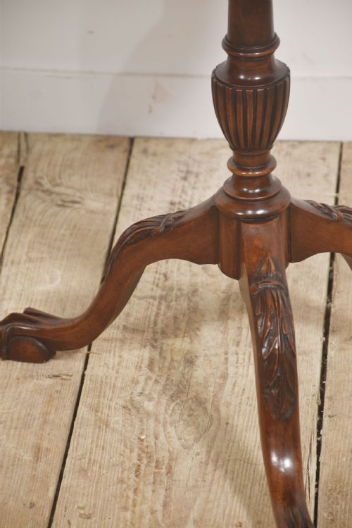 GEORGE III STYLE MAHOGANY TWOTIER SIDE TABLE - ADDITIONAL PHOTO 6