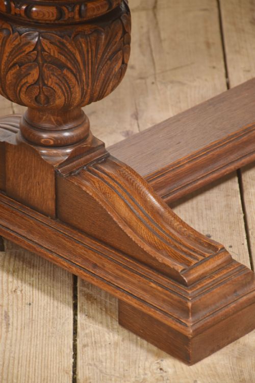 OAK REFECTORY DINING TABLE - ADDITIONAL PHOTO 3