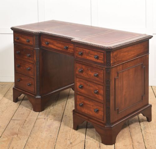 MAHOGANY PEDESTAL DESK - ADDITIONAL PHOTO 4
