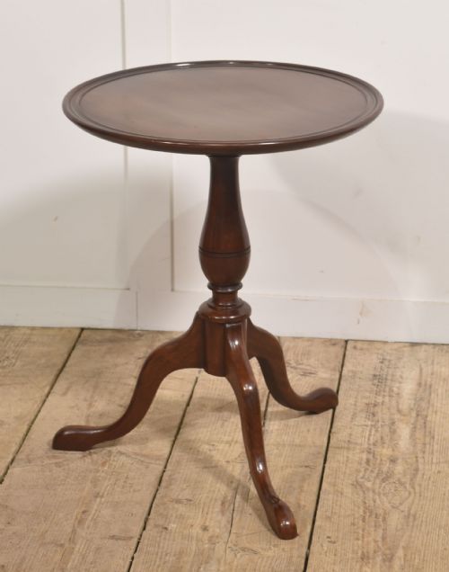 GEORGIAN STYLE MAHOGANY WINE TABLE