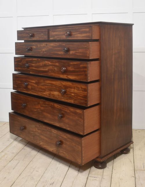 TALL MAHOGANY CHEST OF DRAWERS - ADDITIONAL PHOTO 5
