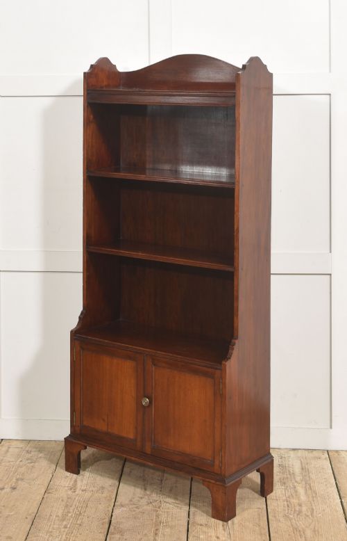 GEORGIAN STYLE MAHOGANY OPEN BOOKCASE - ADDITIONAL PHOTO 9