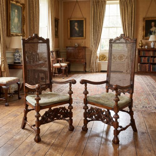 PAIR OF FINE QUALITY WALNUT OPEN ARMCHAIRS - ADDITIONAL PHOTO 1