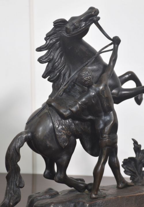 PAIR OF LATE 19TH CENTURY BRONZE FIGURES OF THE MARLY HORSES AFTER GUILLAUME COUSTOU - ADDITIONAL PHOTO 9