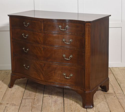 FINE EDWARDIAN FIGURED MAHOGANY BOW FRONT CHEST OF DRAWERS - ADDITIONAL PHOTO 9