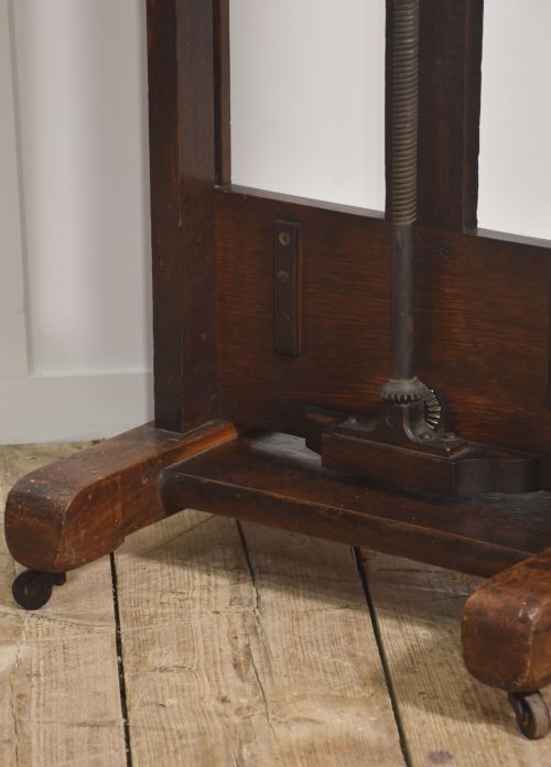 19TH CENTURY ADJUSTABLE OAK ARTISTS STUDIO EASEL - ADDITIONAL PHOTO 6