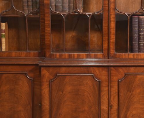 REGENCY REVIVAL FLAME MAHOGANY BREAKFRONT LIBRARY BOOKCASE - ADDITIONAL PHOTO 3
