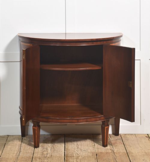 EDWARDIAN INLAID MAHOGANY BOW FRONT CABINET - ADDITIONAL PHOTO 4