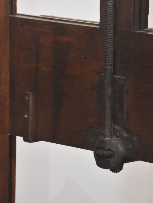 LARGE LATE 19TH CENTURY FULLY ADJUSTABLE OAK ARTISTS STUDIO EASEL - ADDITIONAL PHOTO 12