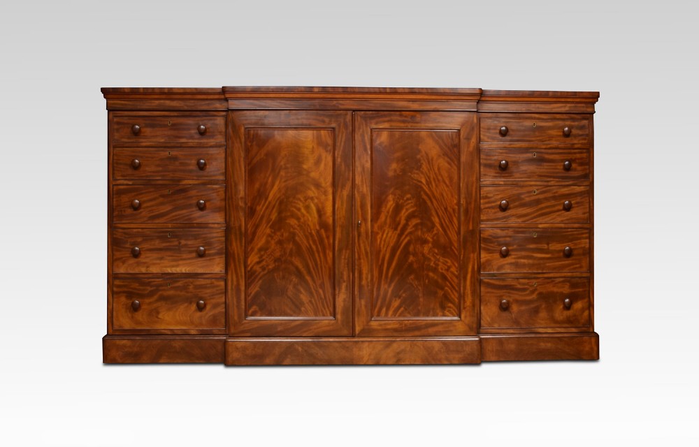 Regency mahogany breakfront low linen press