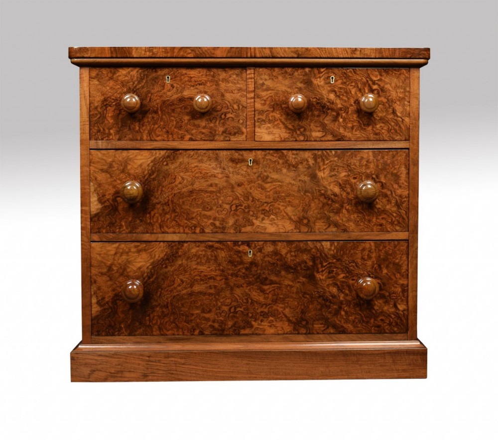 Victorian burr walnut chest of drawers of small proportions