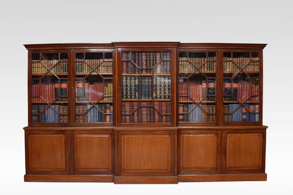 Mahogany dwarf breakfront library bookcase