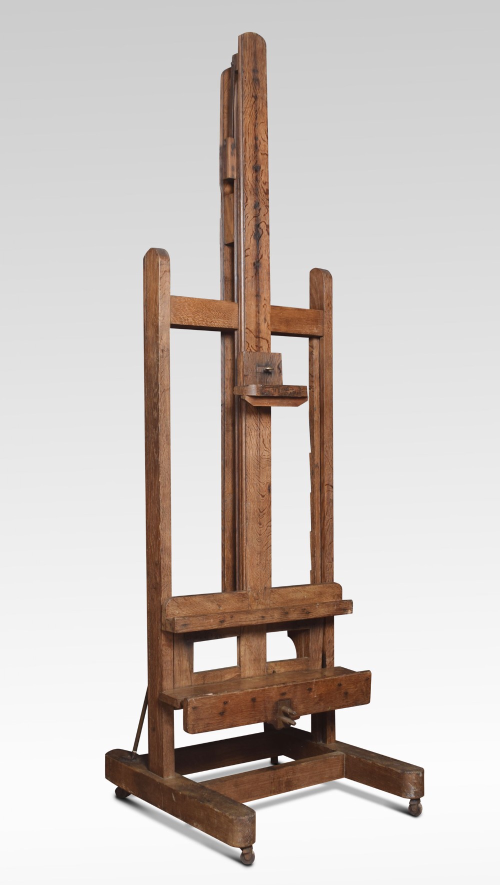 Oak artist’s fully adjustable studio easel