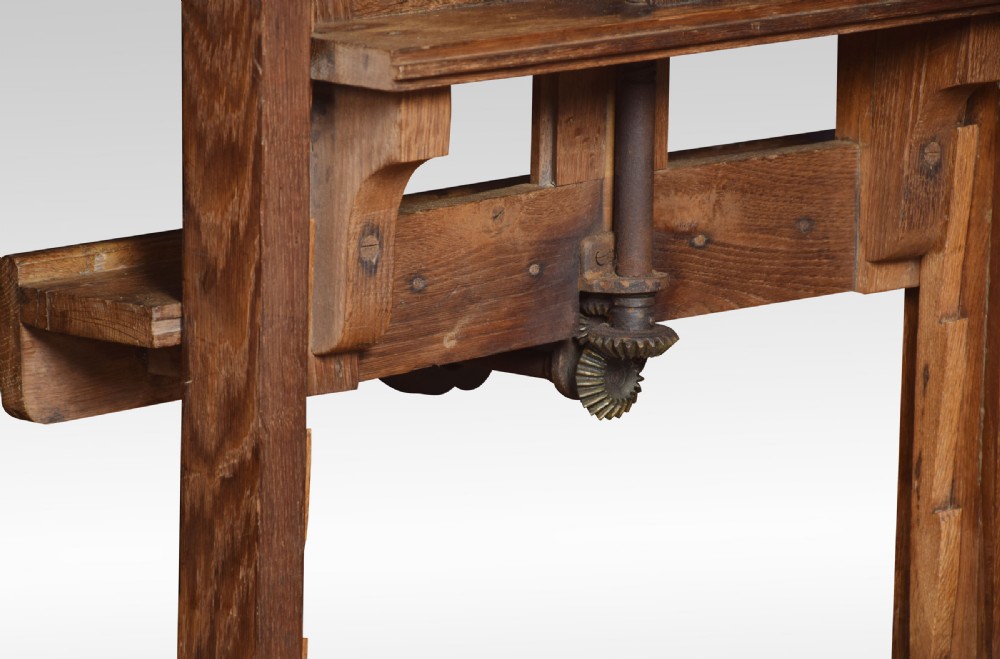 Oak artist’s fully adjustable studio easel View VI