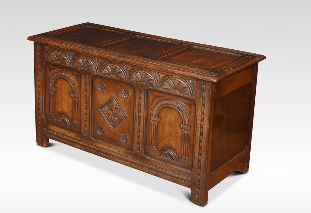 Oak carved coffer chest View IV