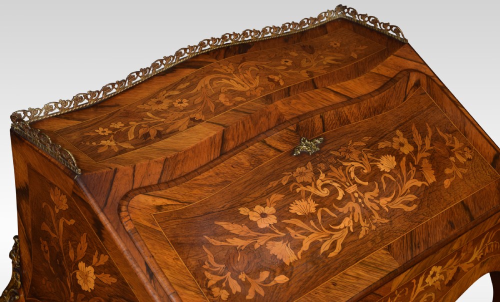 Rosewood inlaid bureau de dame View VIII