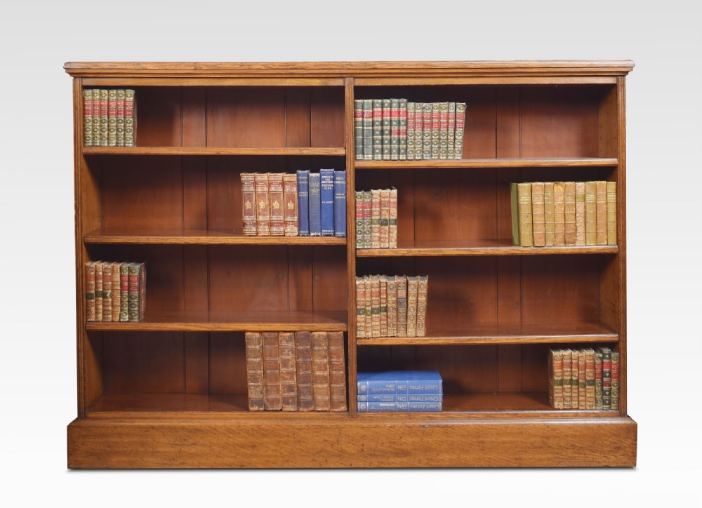 Oak open bookcase View II
