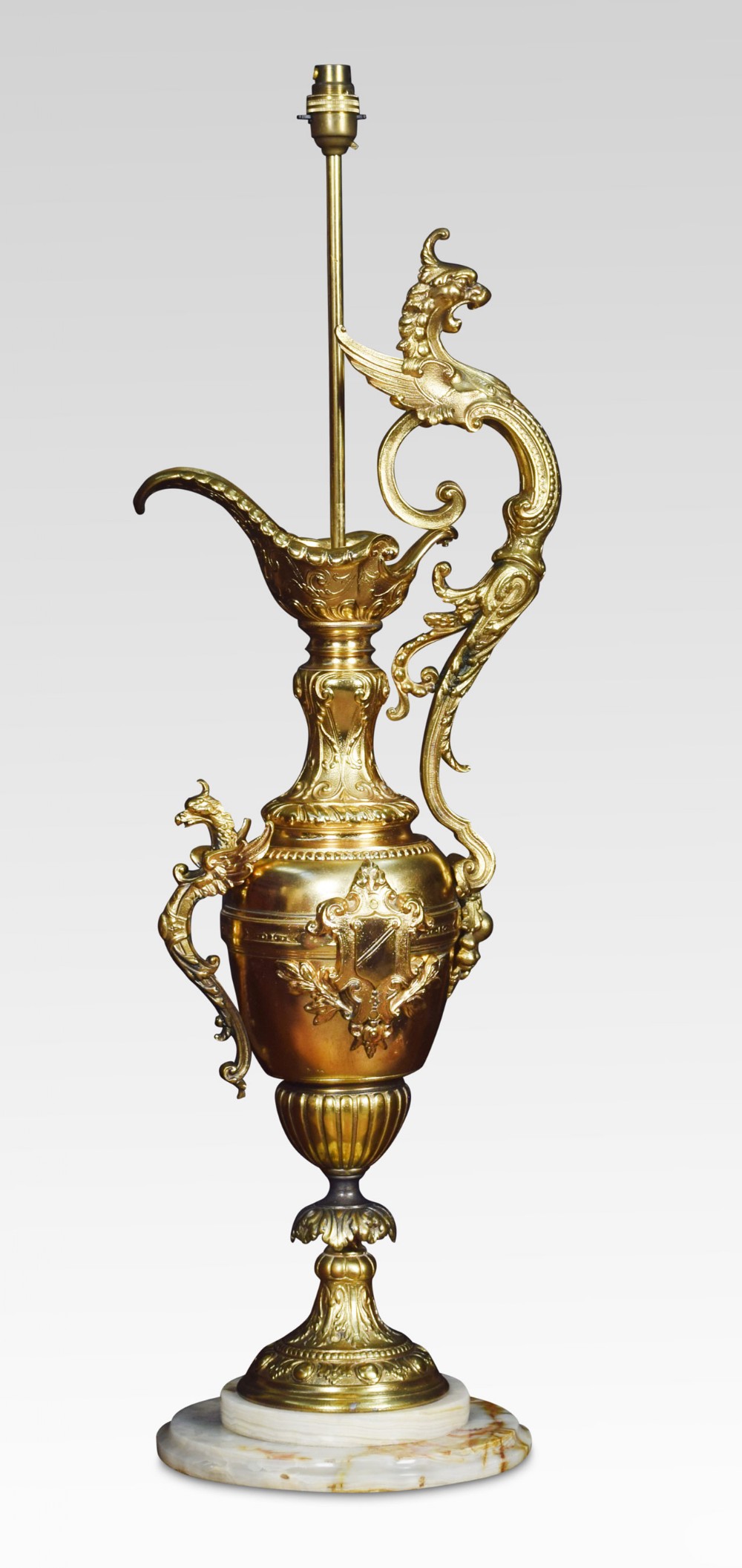 Gilt metal Medici urn table lamp
