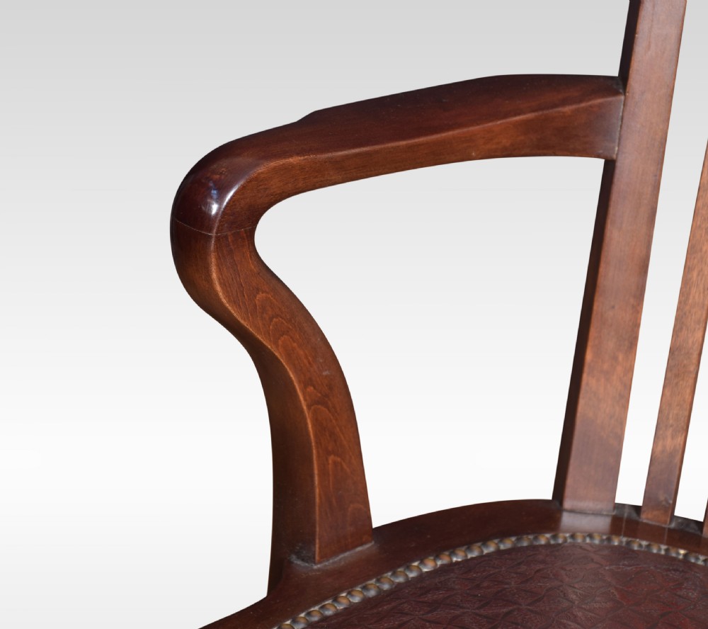 Walnut revolving office chair View V