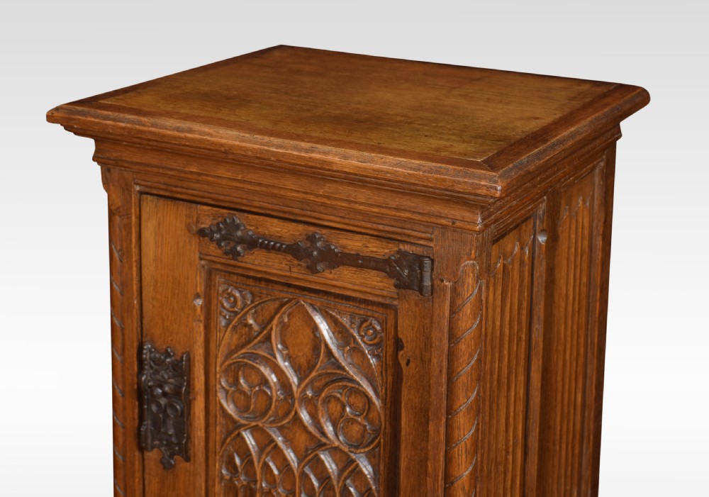 Carved oak cupboard of small proportions View VII