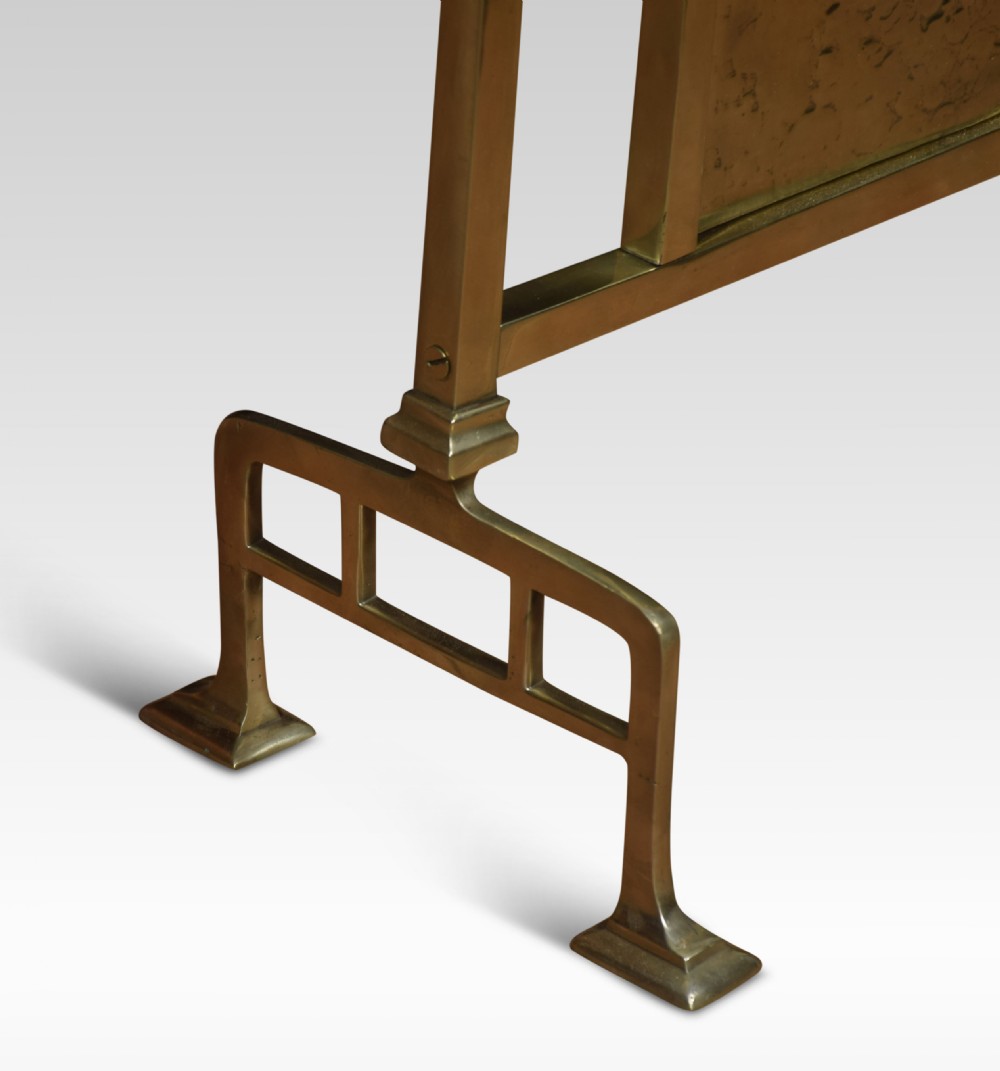Brass fire screen View IV