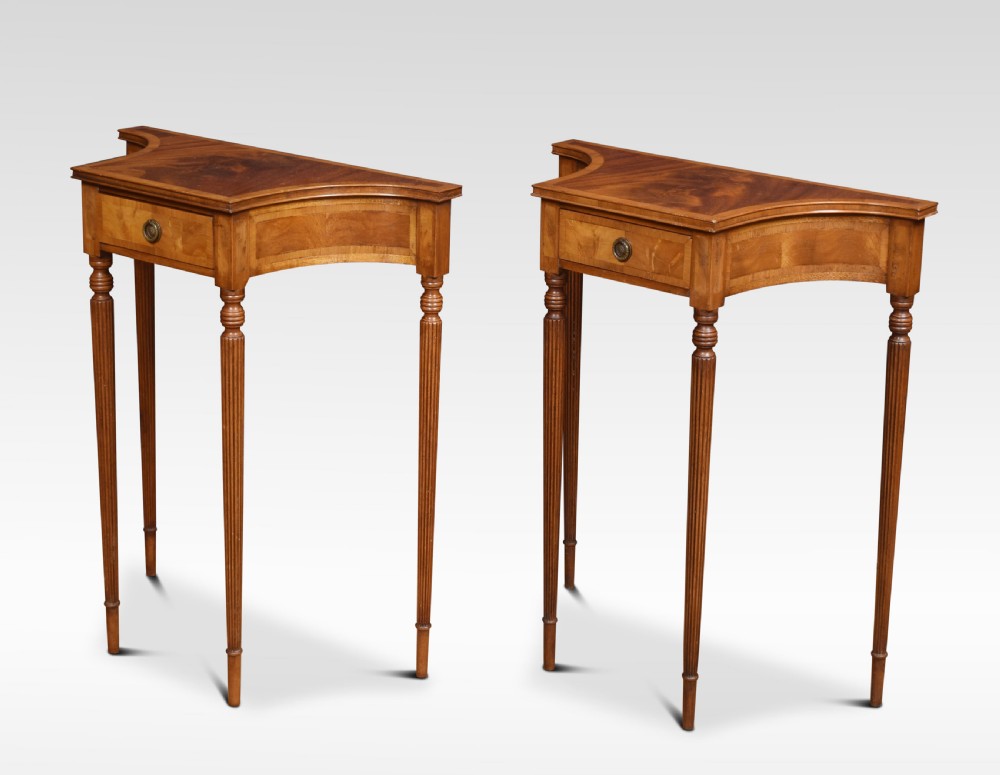 Pair of mahogany crossbanded side tables