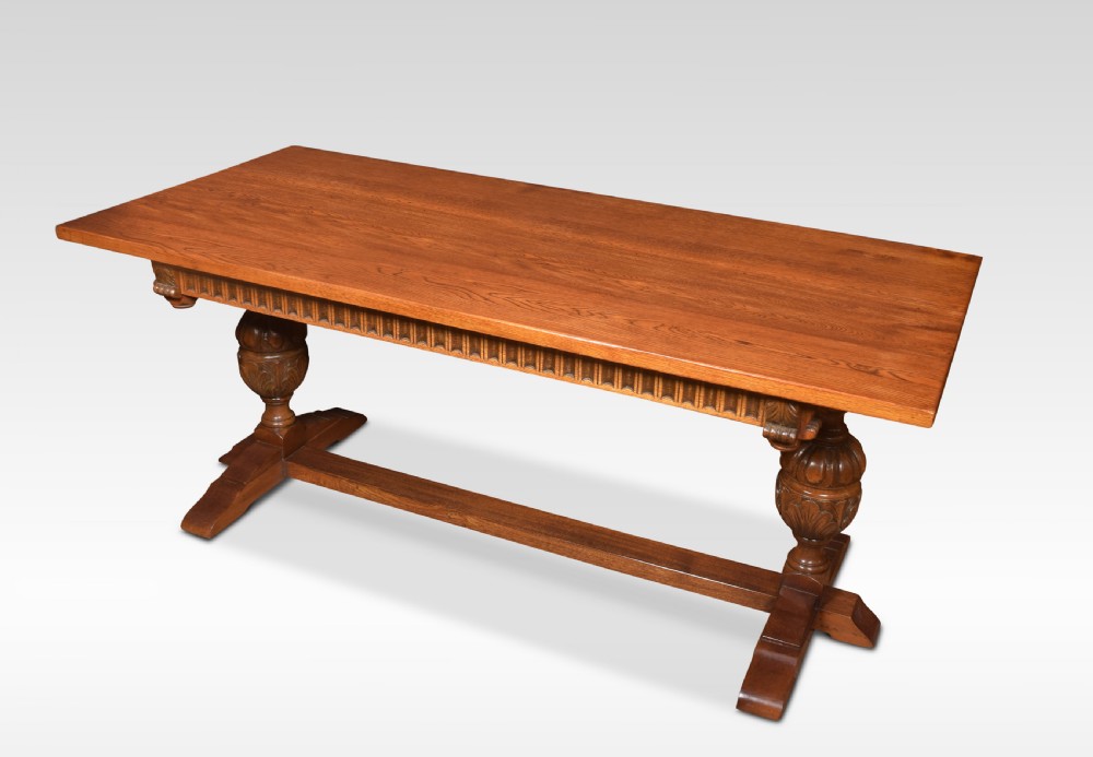 Oak refectory table View V