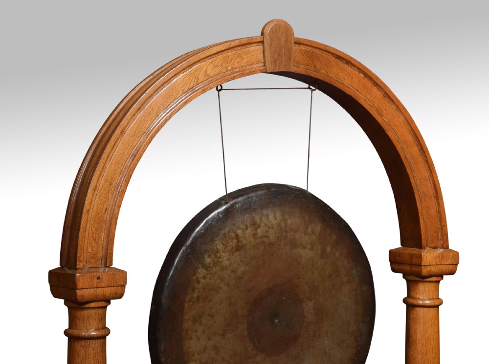 Late 19th century walnut dinner gong View V