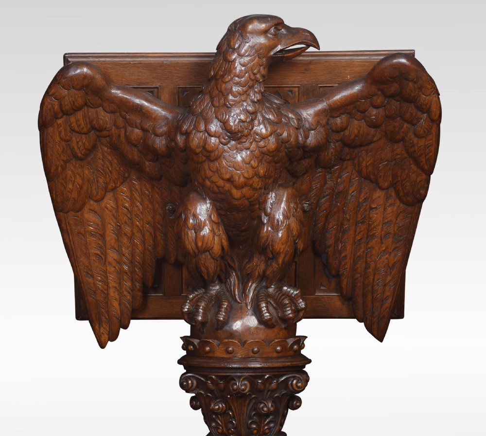 Carved oak lectern View VIII