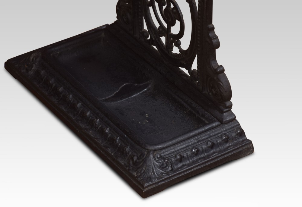 Falkirk cast iron umbrella stand View V