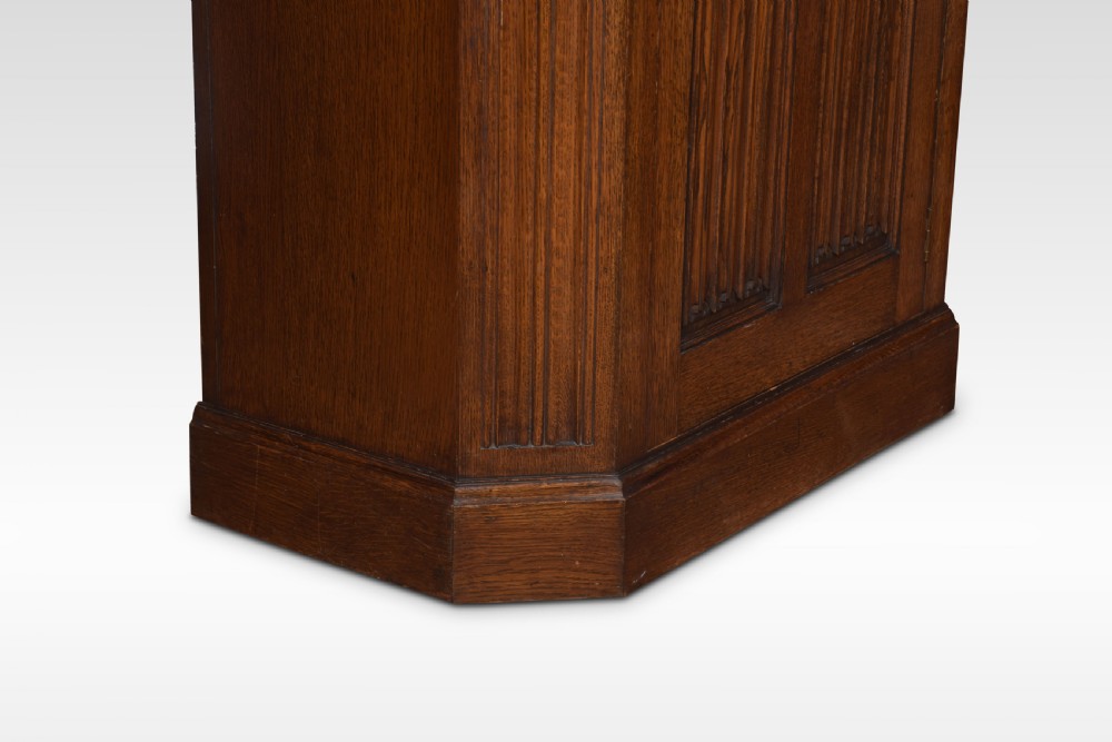 Solid oak hall robe View XII