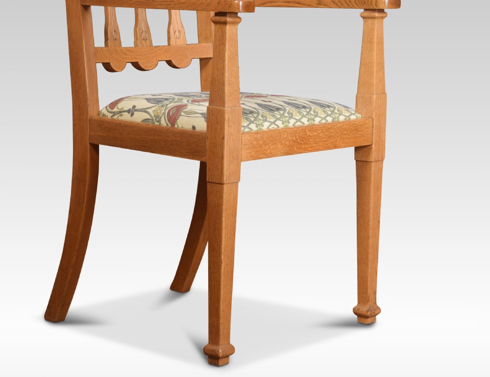 Set of twelve oak Arts and Crafts dining chairs View V