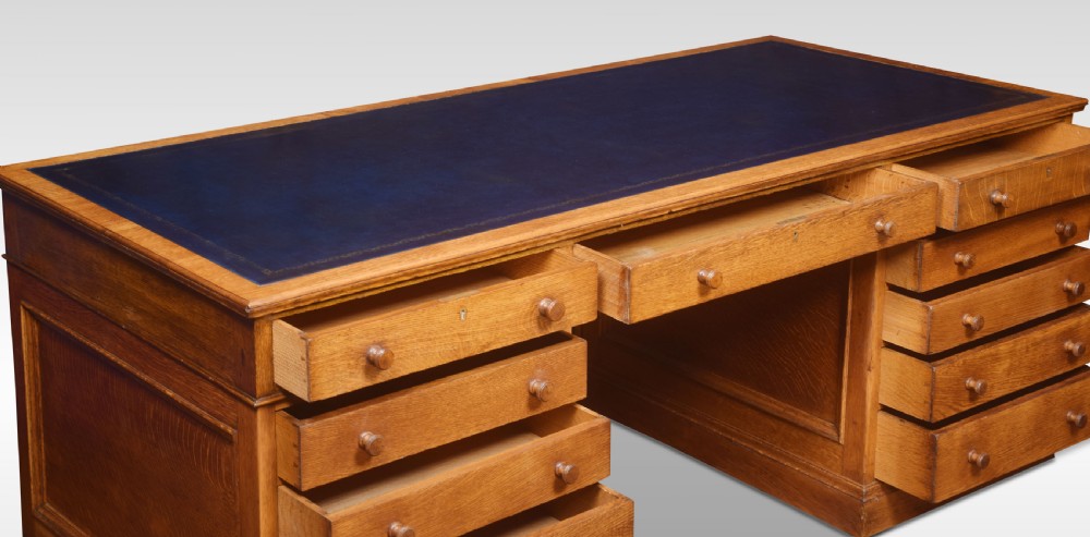 Large oak pedestal desk View VI
