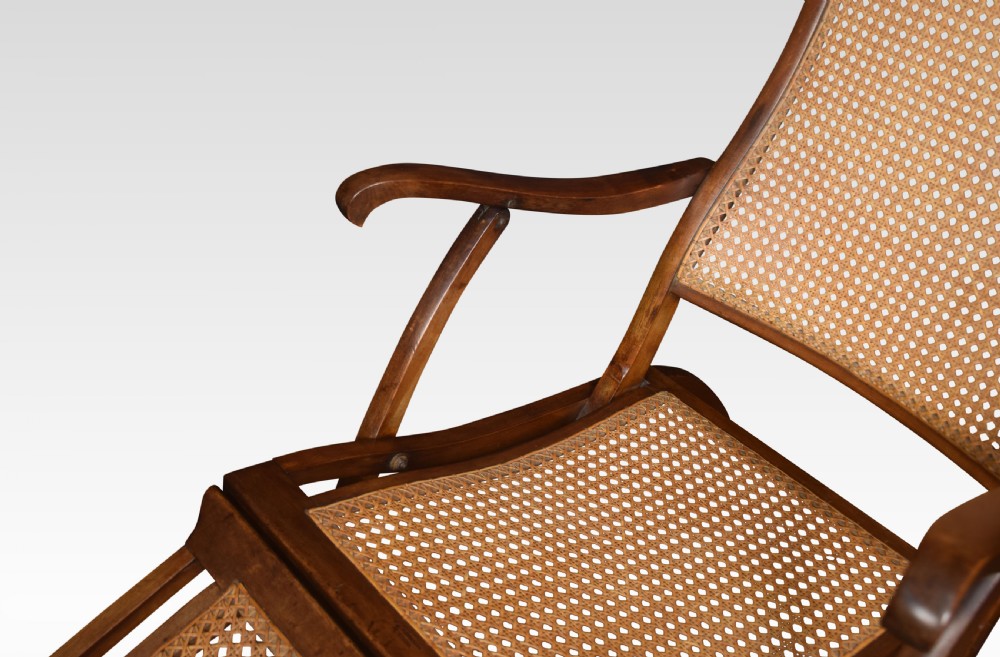 Walnut framed folding Steamer deck chair View V