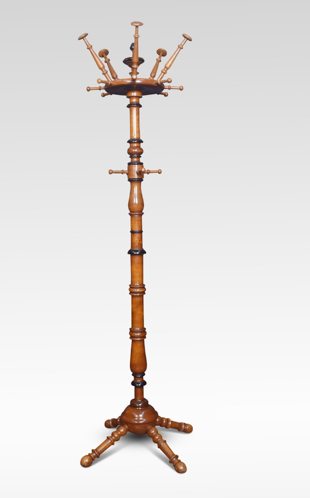 Aesthetic walnut hat and coat stand