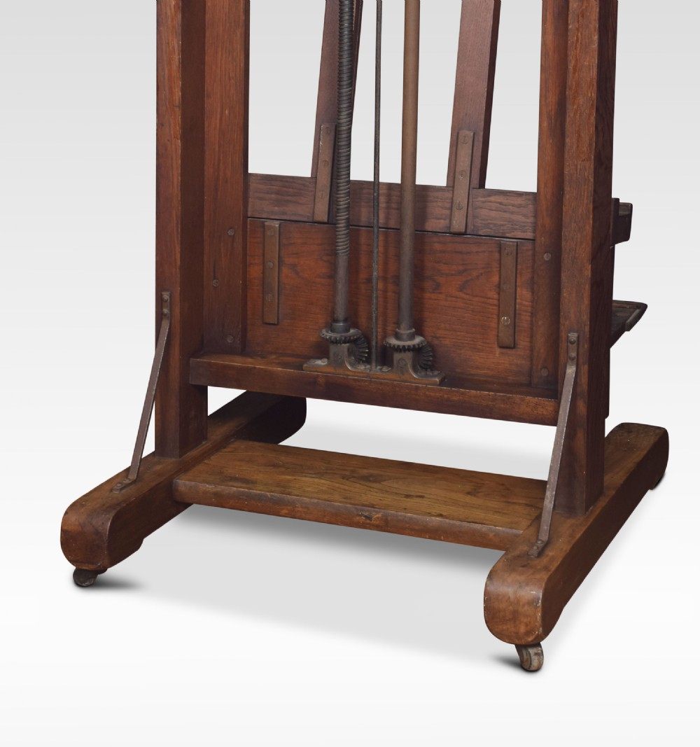 Oak artist’s fully adjustable studio easel View X
