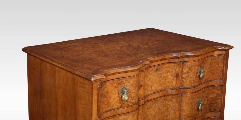 Figured walnut serpentine fronted chest of drawers View VII