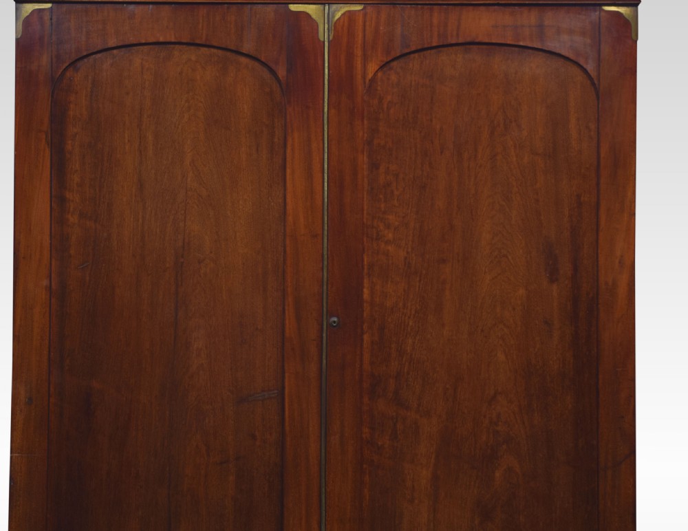 Mahogany campaign gentleman’s wardrobe View II