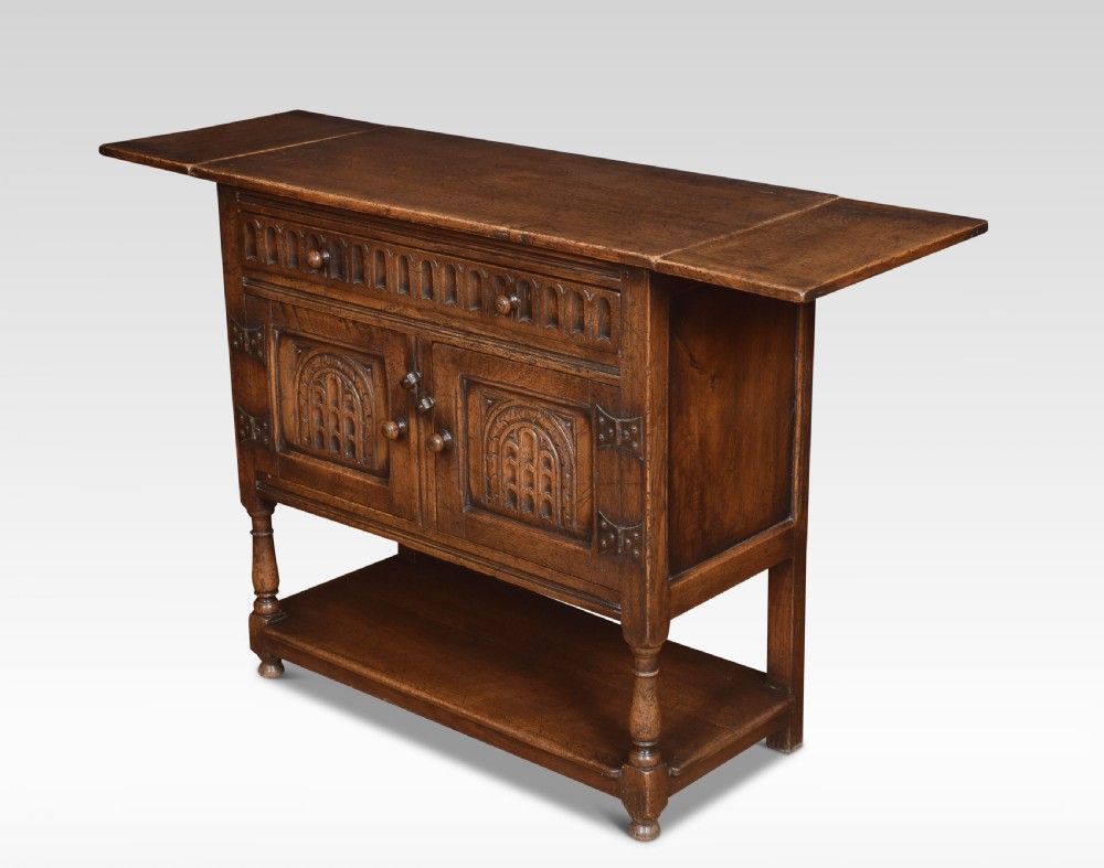 18th century style oak cupboard View V