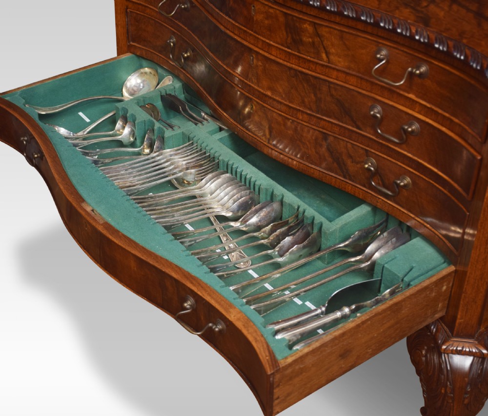 Walnut serpentine fronted canteen of cutlery View VIII