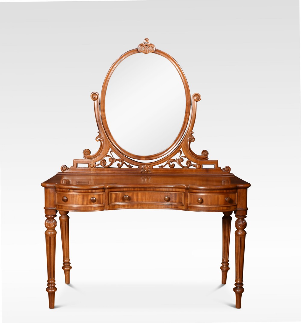  Mahogany dressing table View II