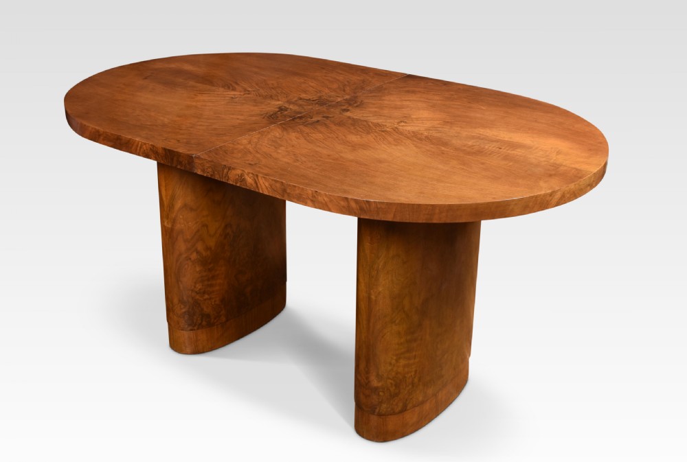 Art Deco Dining table View II