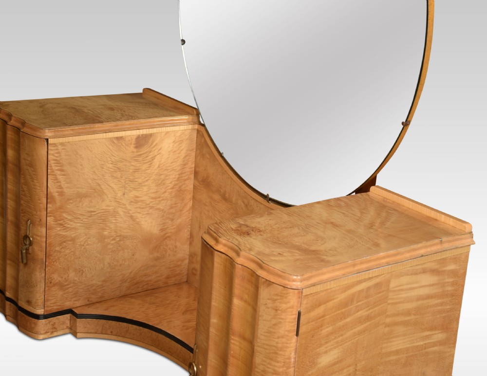 Art Deco Dressing table View IX