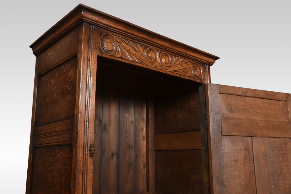 Carved oak hall robe View VIII