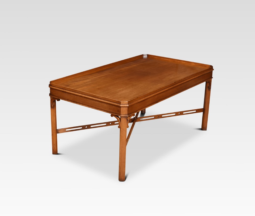 Mahogany coffee table View VII