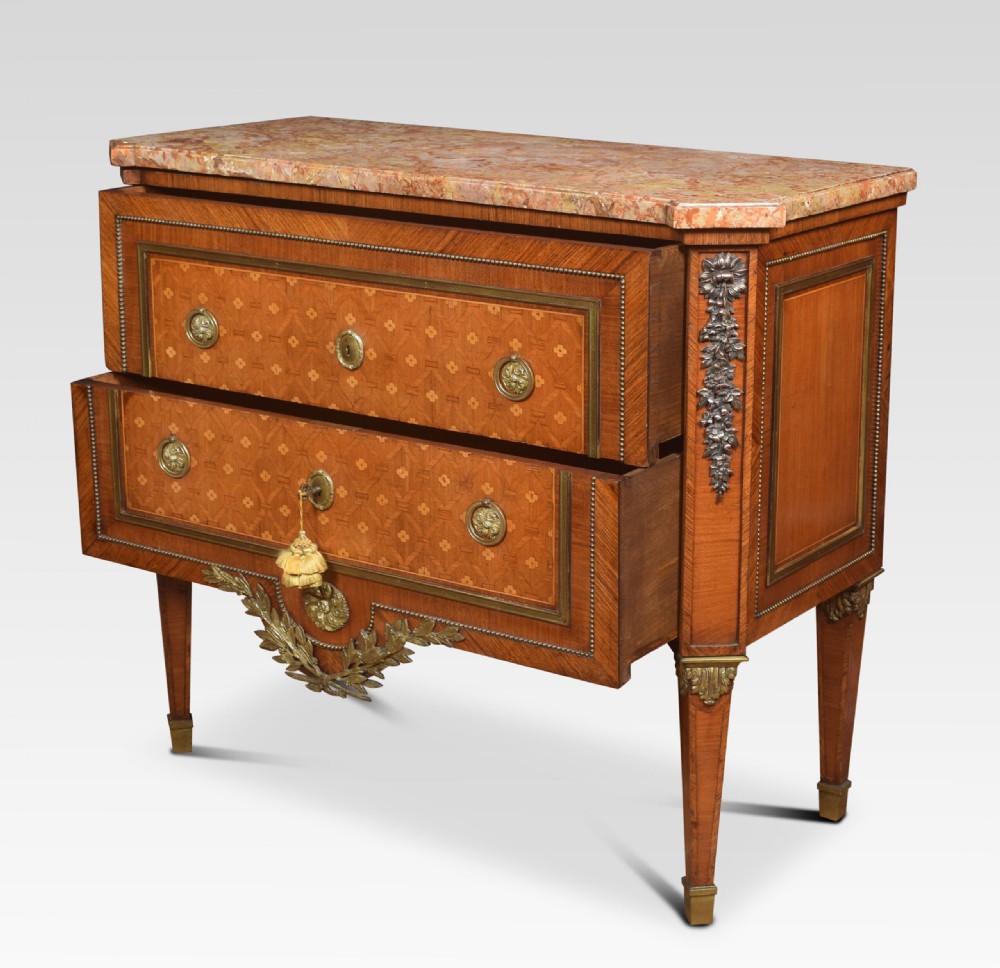 Neoclassical kingwood parquetry marble-topped chef of drawers View IV
