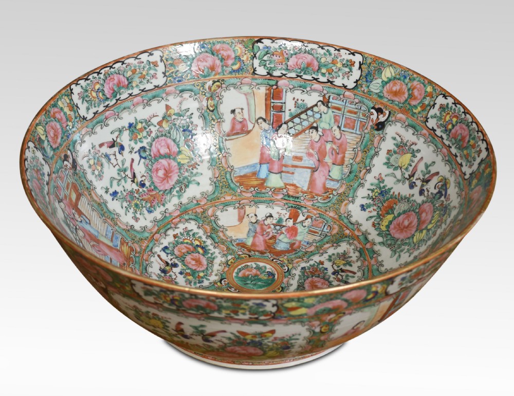 Large Chinese Canton famille rose bowl View III